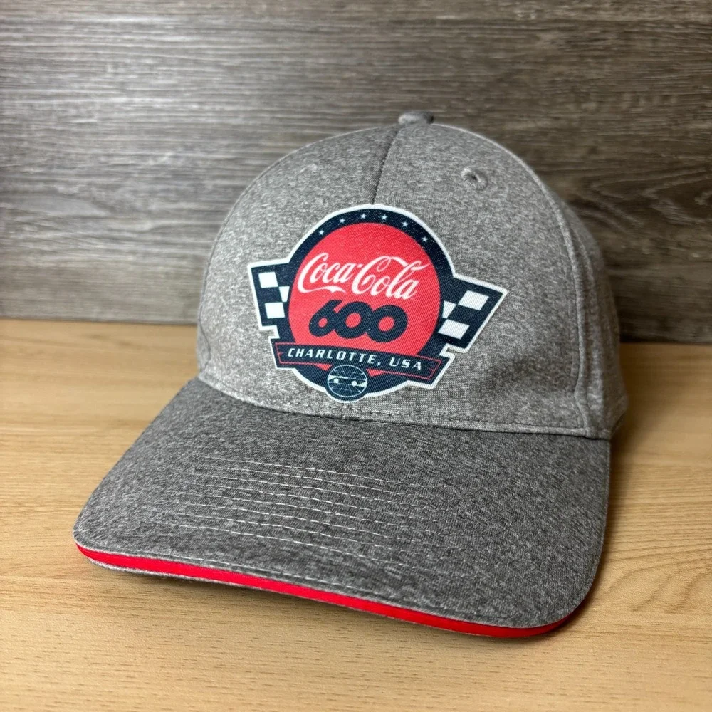 outdoor cap Company good used